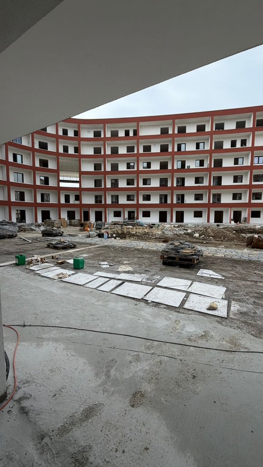 APARTMENT 1+1 WITH YARD FOR SALE, AT EON RESIDENCE IN GOLEM!