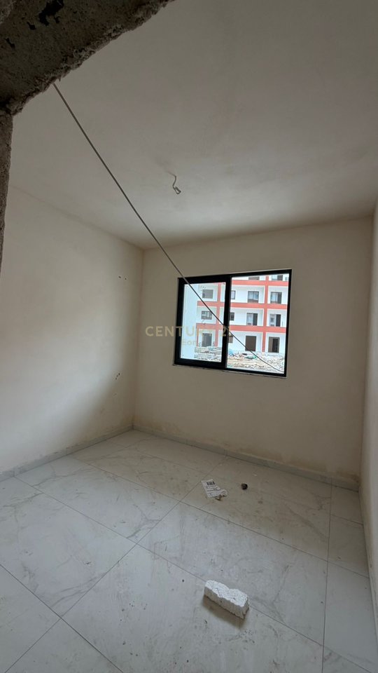 APARTMENT 1+1 WITH YARD FOR SALE, AT EON RESIDENCE IN GOLEM!