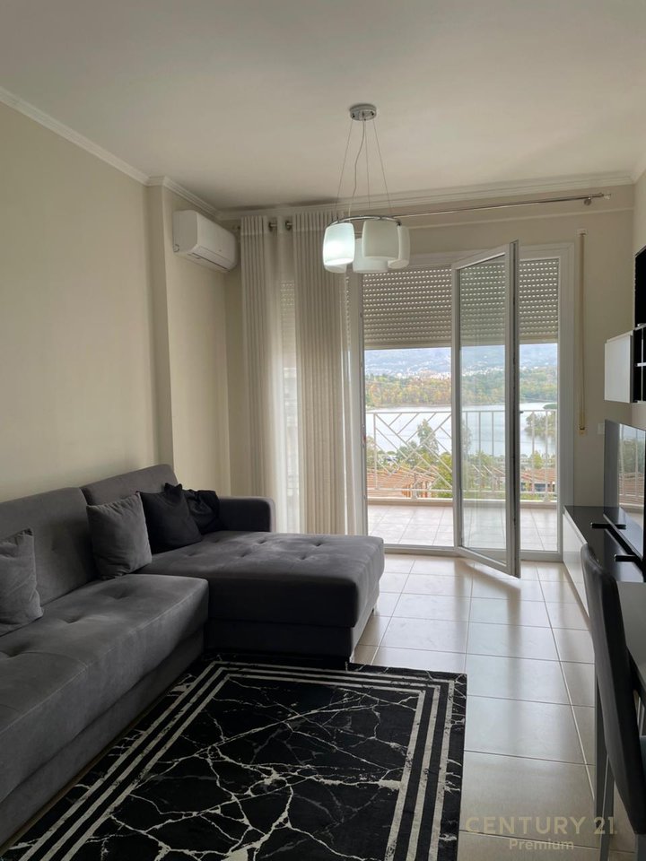 Apartament 2+1+2 Me Qira në Kopshtin Botanik Zoologjik, Tiranë!