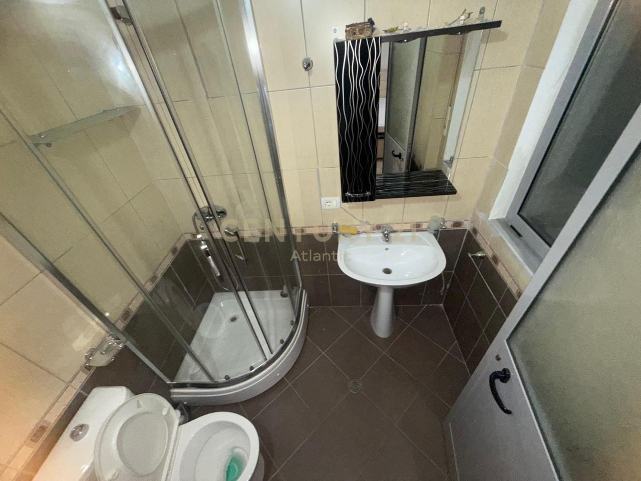 Apartment 2+1+2t + Garage 24.7m2 For Sale at Plazh Hekurudha, Durrës - 143000 | 100 m²