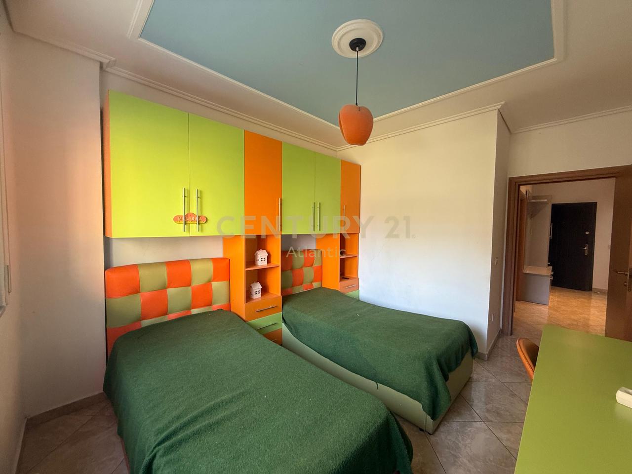 Apartment 2+1+2t + Garage 24.7m2 For Sale at Plazh Hekurudha, Durrës - 143000 | 100 m²