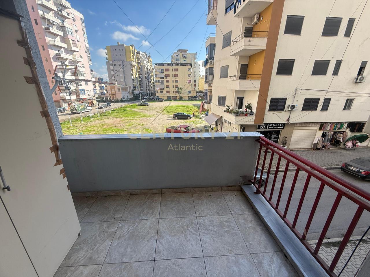 Apartment 2+1+2t + Garage 24.7m2 For Sale at Plazh Hekurudha, Durrës - 143000 | 100 m²
