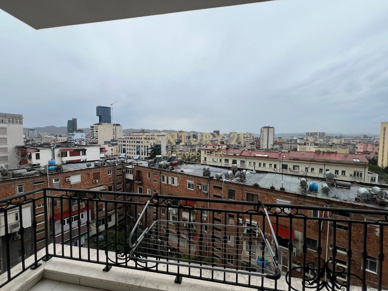 1+1 Apartment for Rent in the Center of Tirana