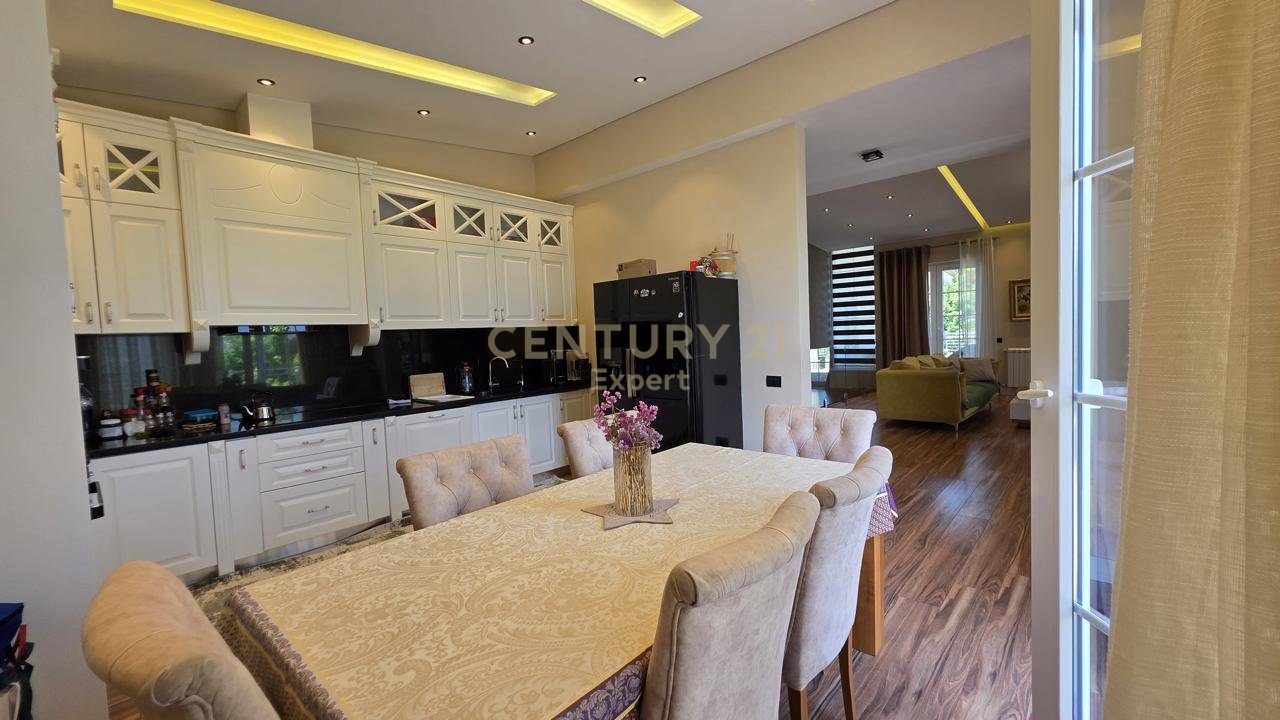 INDIVIDUAL APARTMENTS FOR RENT IN THE SUBURBS OF TIRANA, DOBRESH !!