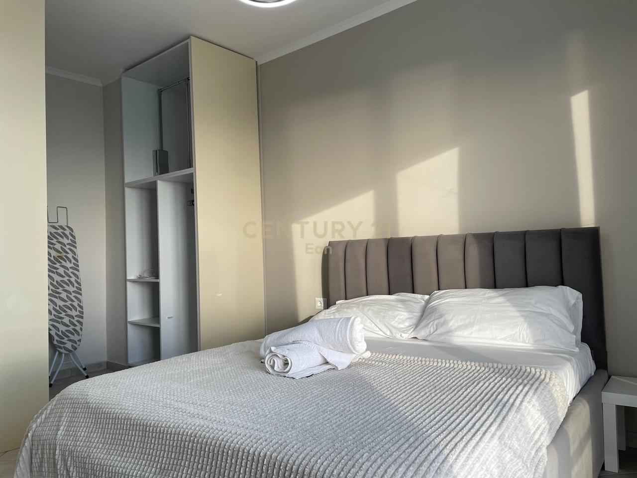 SHITET APARTAMENT  1+1 TE VILA ZOGUT, PAMJE DETI !