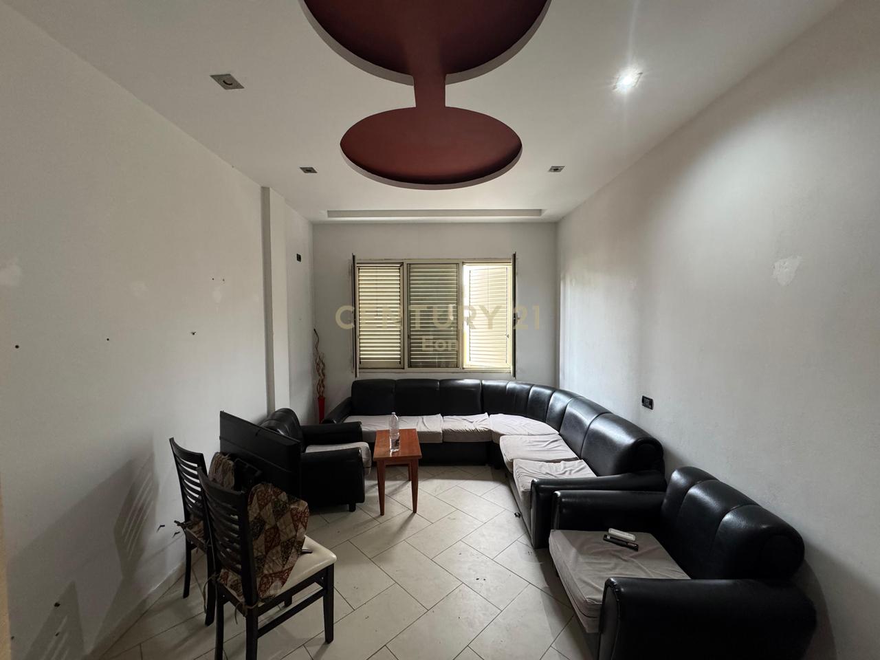 SHITET APARTAMENT 2+1, MUNDESI KTHIMI NE 3+1!