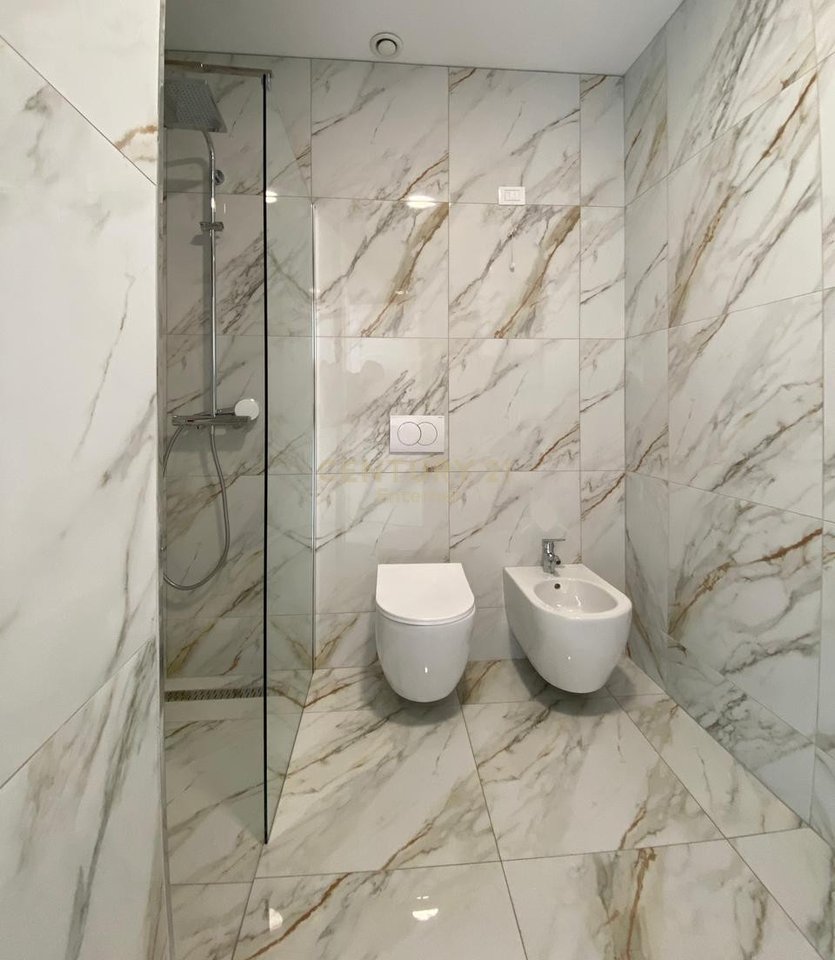 Jepet me Qira Apartament 2+1+ Parkim per Zyra