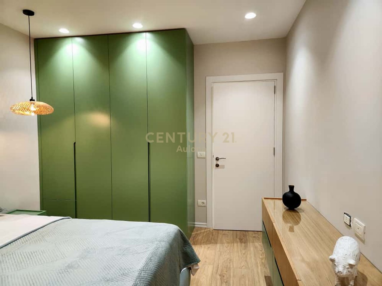 Apartament Modern 1+1 me Qira pranë Lungomare 1