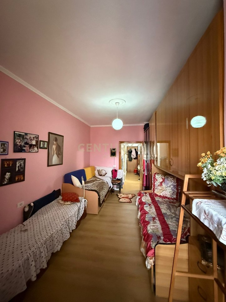 Apartament 1+1 Për Shitje në Plazh Hekurudha, Durrës