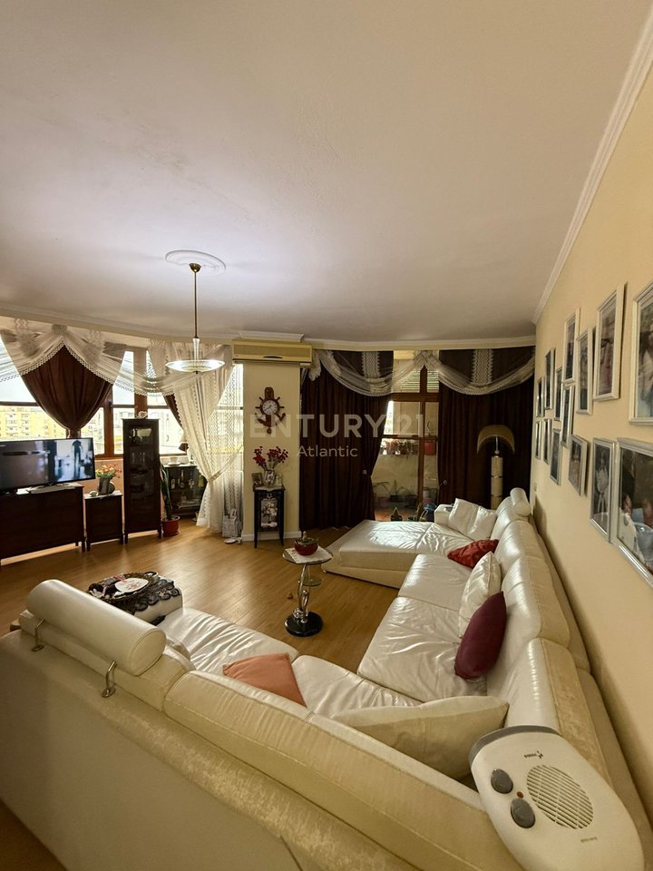 Apartament 1+1 Për Shitje në Plazh Hekurudha, Durrës