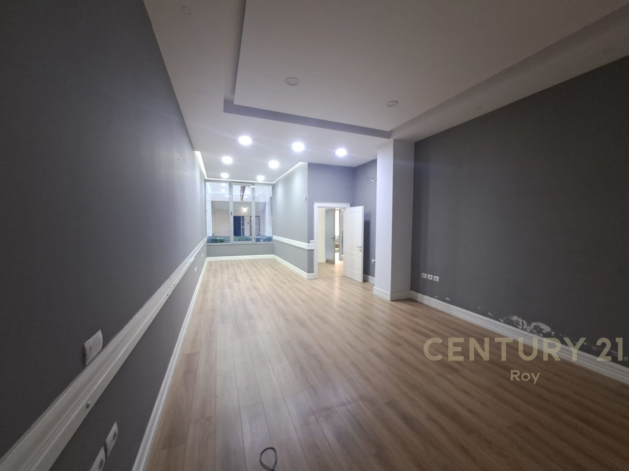 Multifunctional Space For Rent on the Beach, Durrës 50m Distance from the Sea.