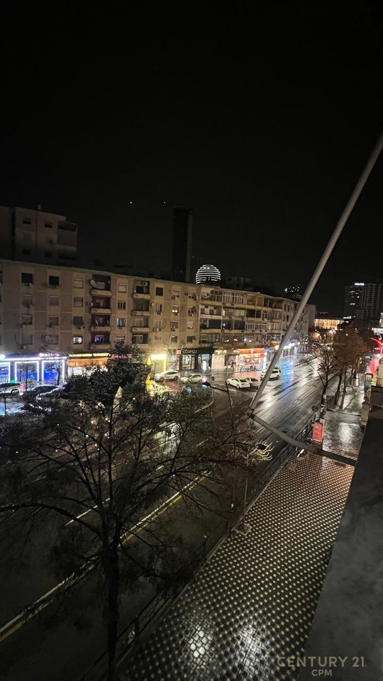 TEK CAFE FLORA SHESIM APARTAMENT 2+1