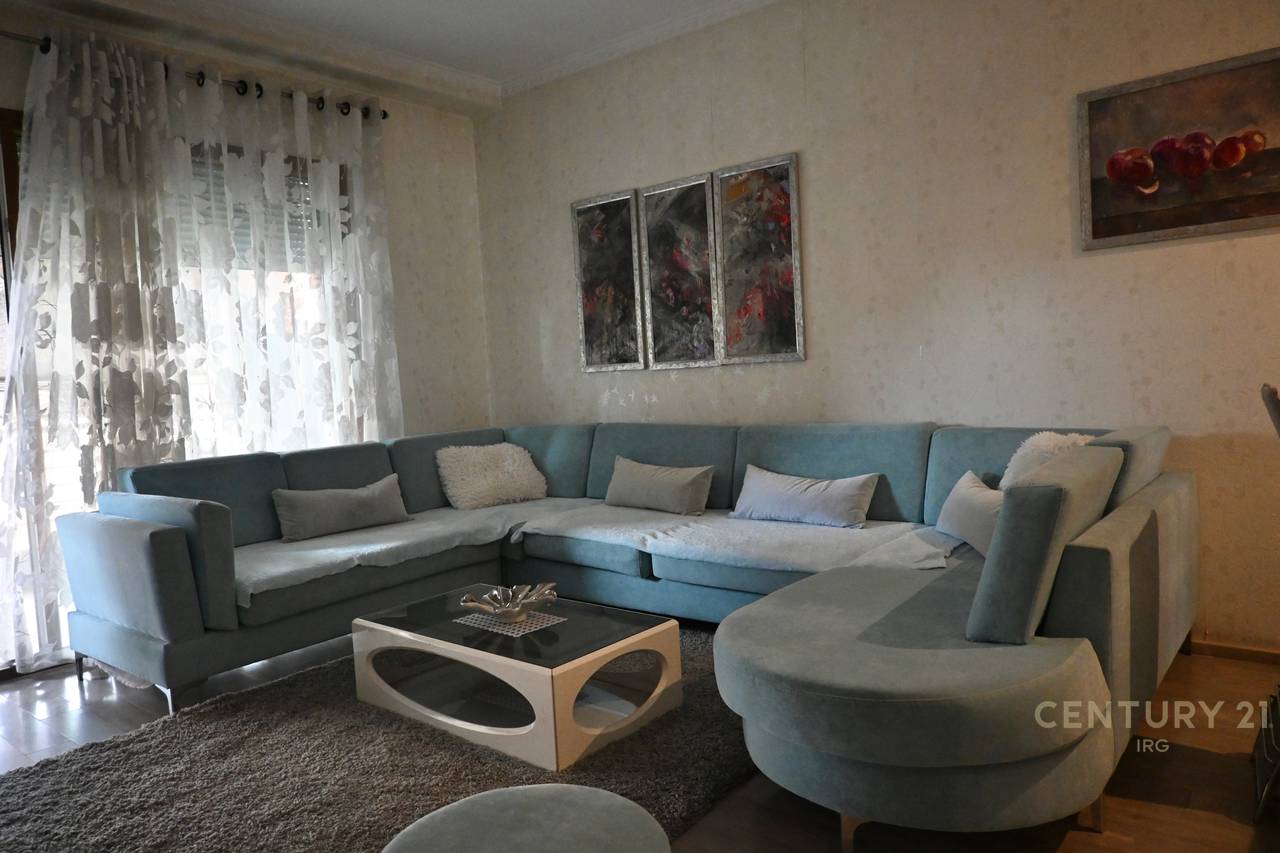 Appartamento 3+1 in affitto nel Complesso Delijorgji, Tirana