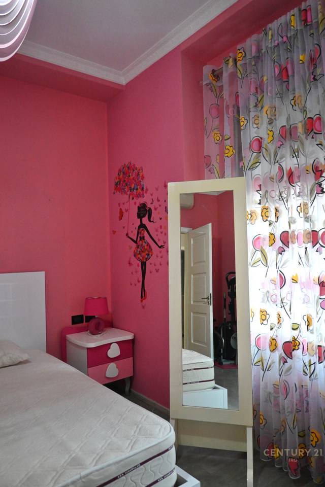 Appartamento 3+1 in affitto nel Complesso Delijorgji, Tirana