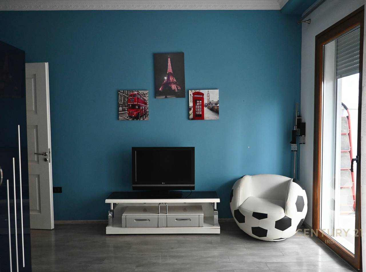 Appartamento 3+1 in affitto nel Complesso Delijorgji, Tirana