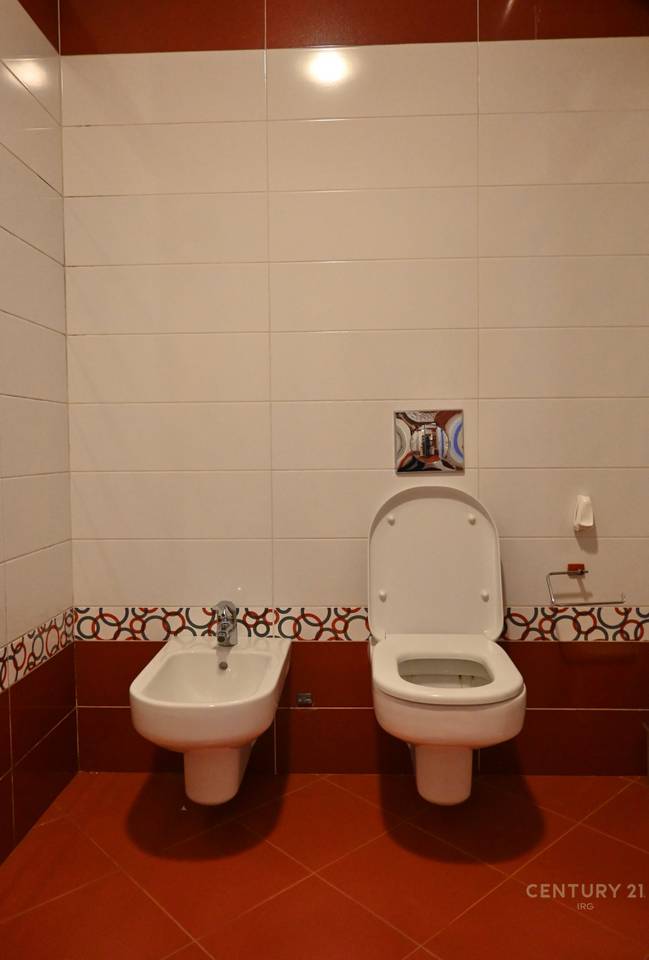 Appartamento 3+1 in affitto nel Complesso Delijorgji, Tirana