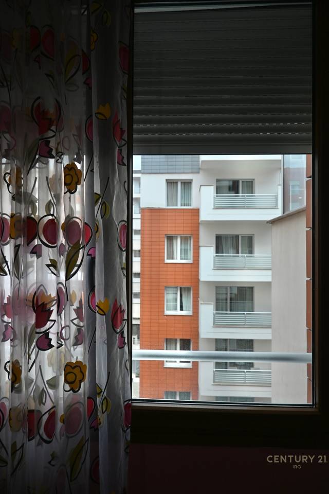 Appartamento 3+1 in affitto nel Complesso Delijorgji, Tirana