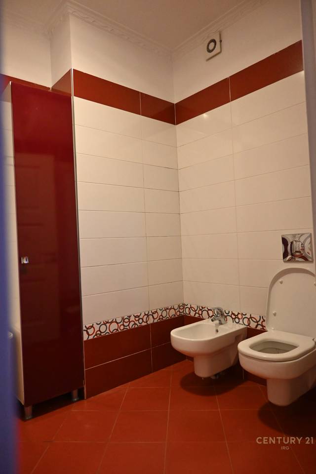 Appartamento 3+1 in affitto nel Complesso Delijorgji, Tirana