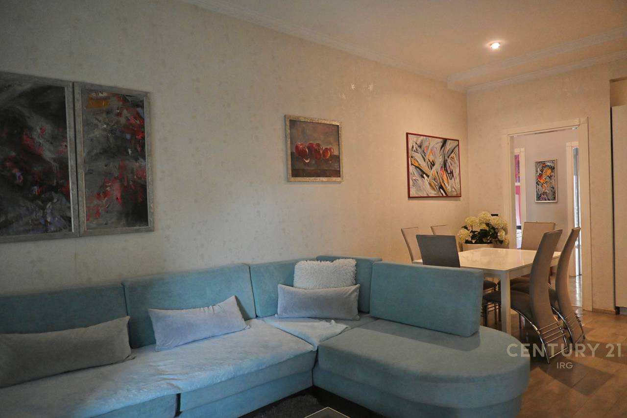 Appartamento 3+1 in affitto nel Complesso Delijorgji, Tirana