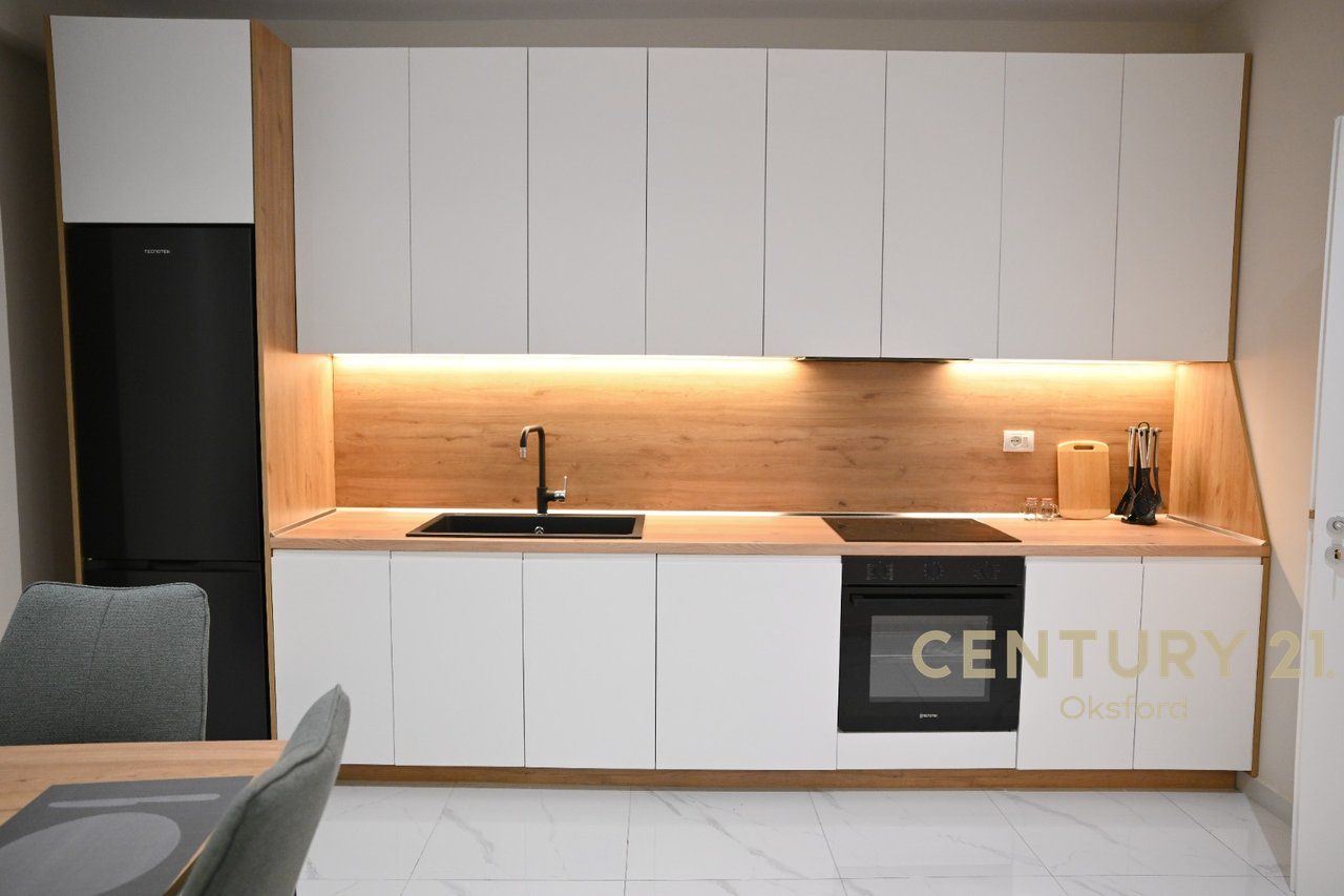 Apartment 1+1 for Sale in Kamez!