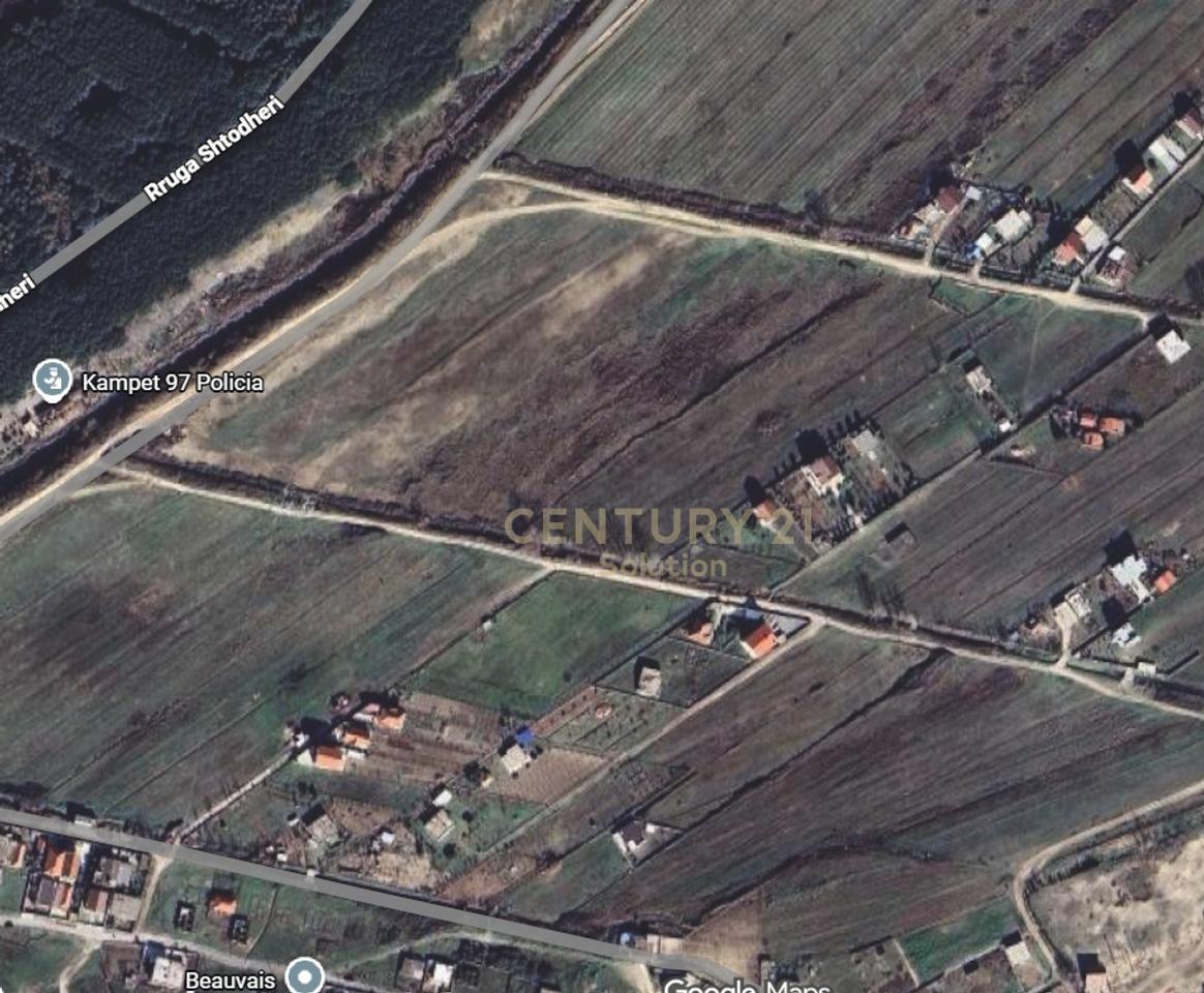 SHITET  900M2 TOKE DHE 246M2 VILE TEK SEKTORI RINIA , DURRES!