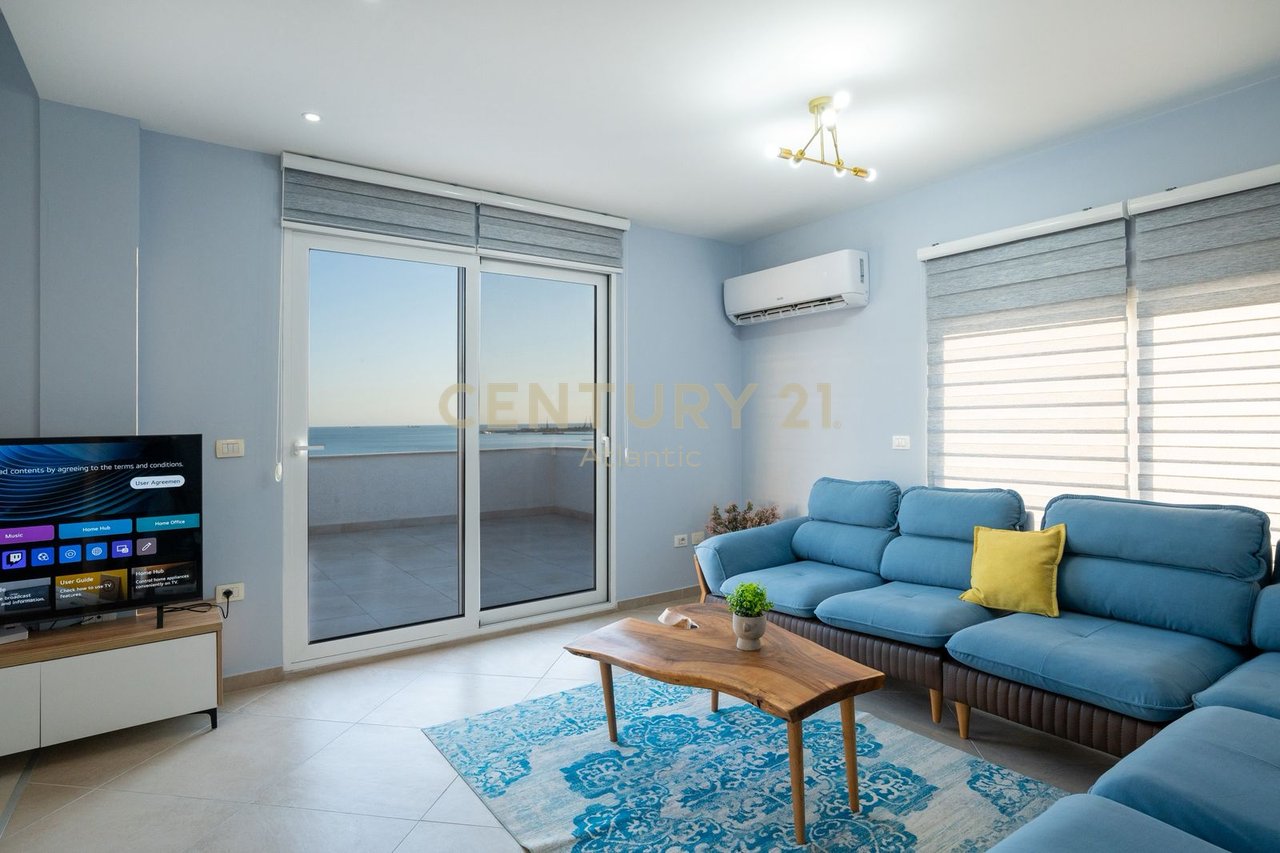 APARTAMENT 3+1+2T ME VERANDË 160 m² – PLAZH, DURRËS