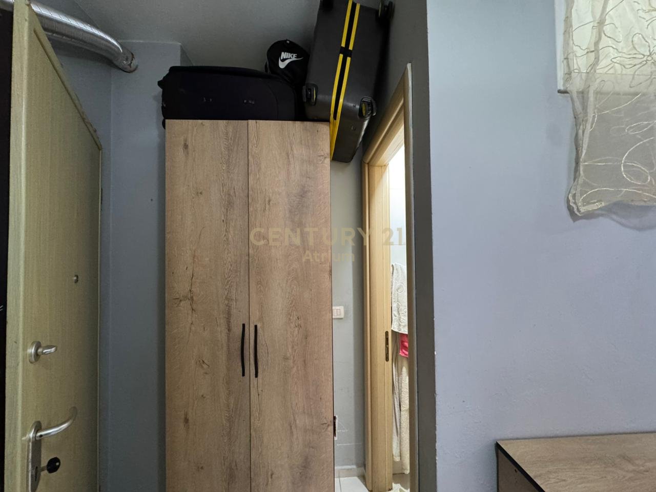 SHITET GARSONIERE NE FRESK TEK PALLATET 3D !!