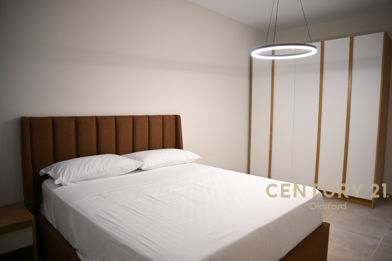 Apartment 2+1 for Sale in Kamez!