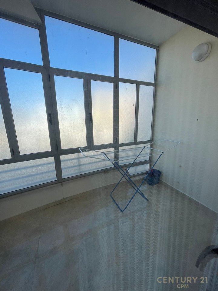 Apartment 2+1+2 For Rent near Garda, 127 m²