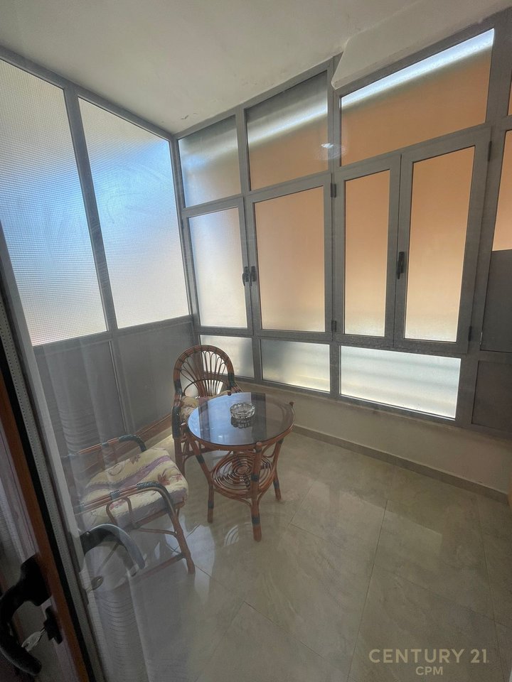 Apartment 2+1+2 For Rent near Garda, 127 m²