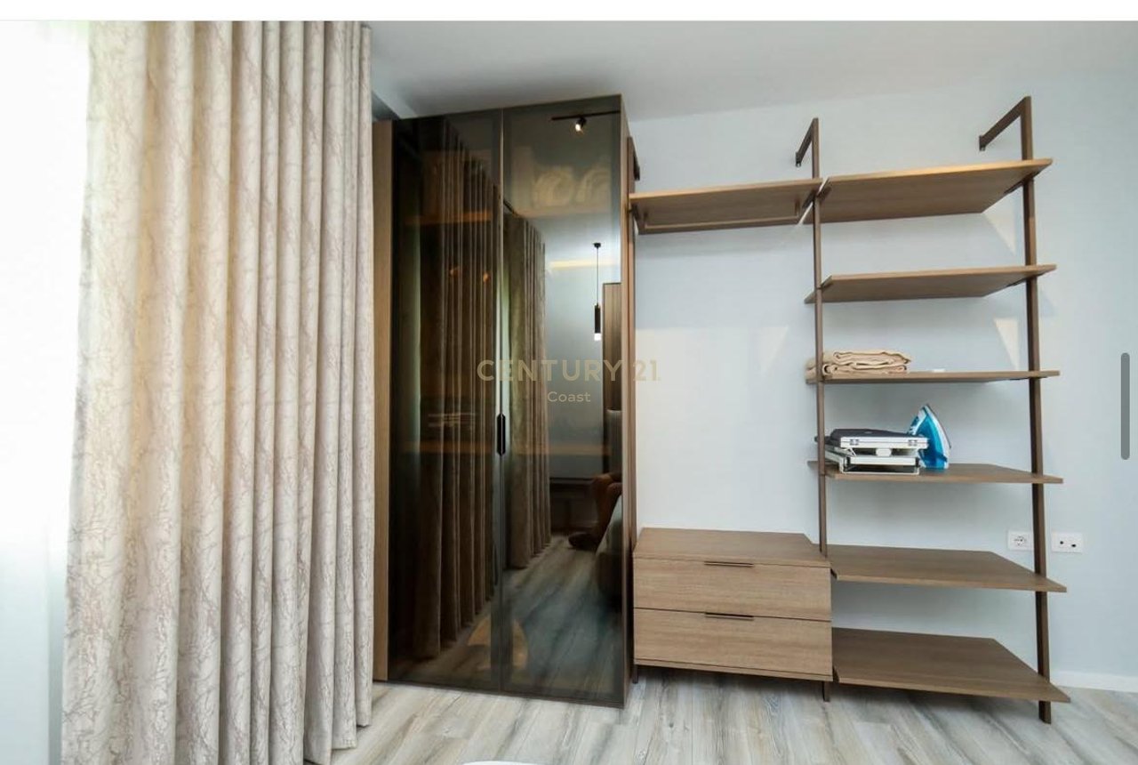 “Apartament 1+1 për qira  me Pamje Deti në Rezidencë Elitare”