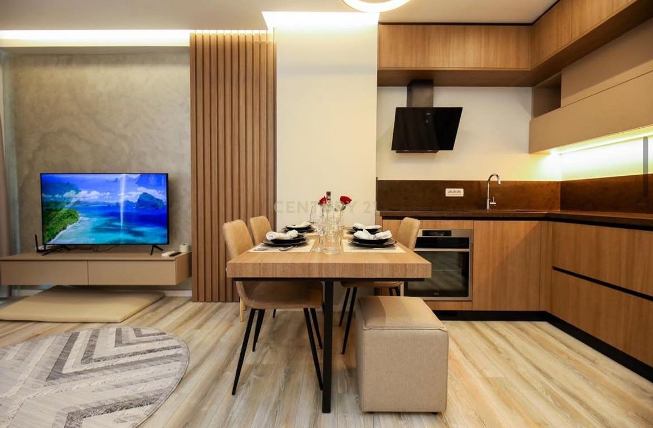 “Apartament 1+1 për qira  me Pamje Deti në Rezidencë Elitare”