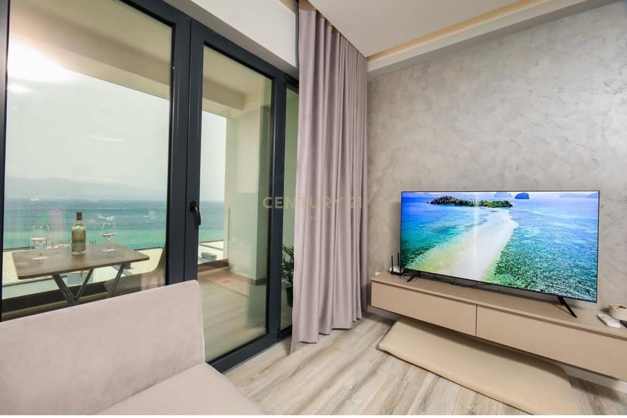 “Apartament 1+1 për qira  me Pamje Deti në Rezidencë Elitare”