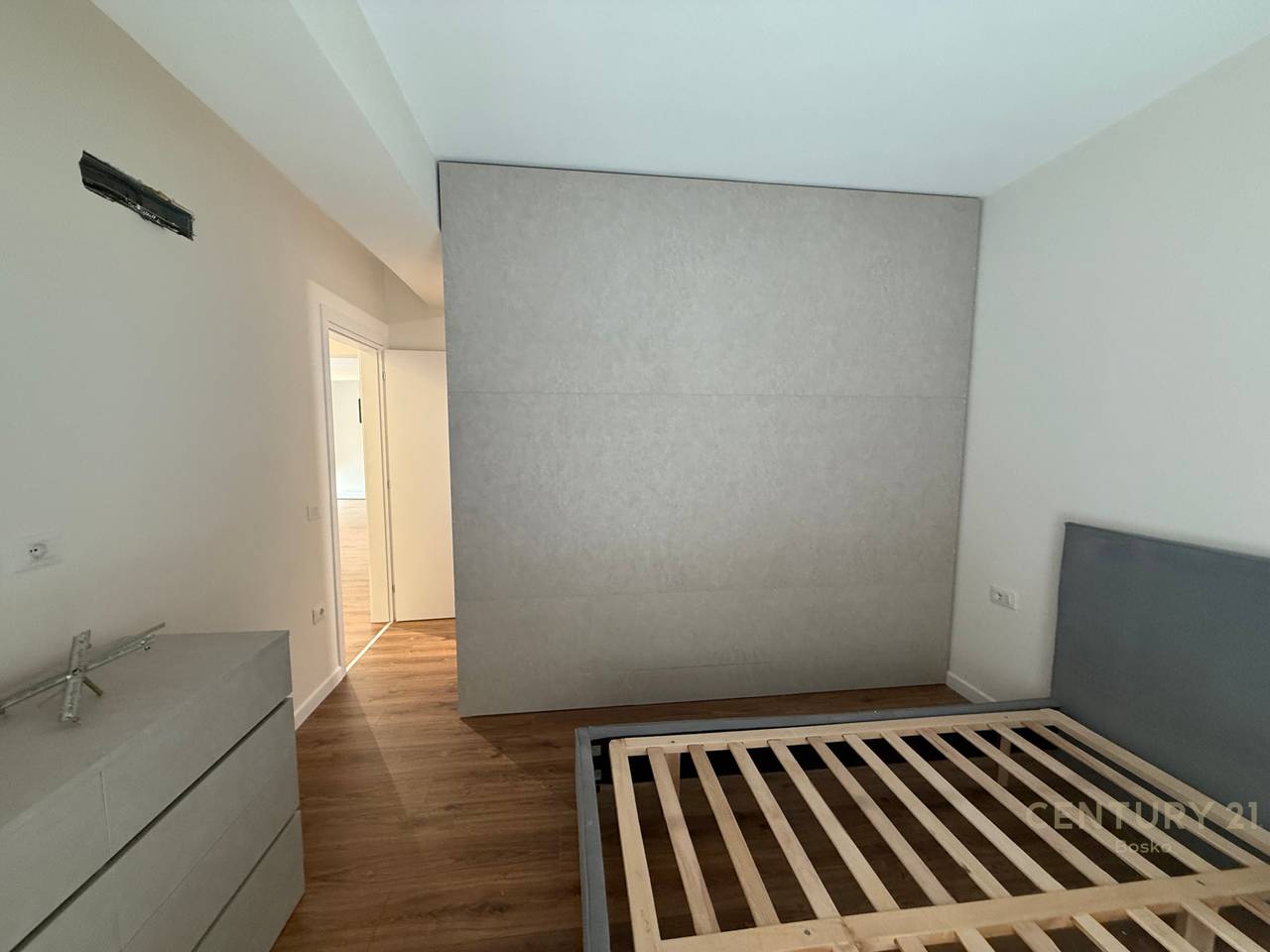 APARTMENT 3+1 FOR SALE WITH SUPER TERRACE IN KODRA E DIELLIT 2