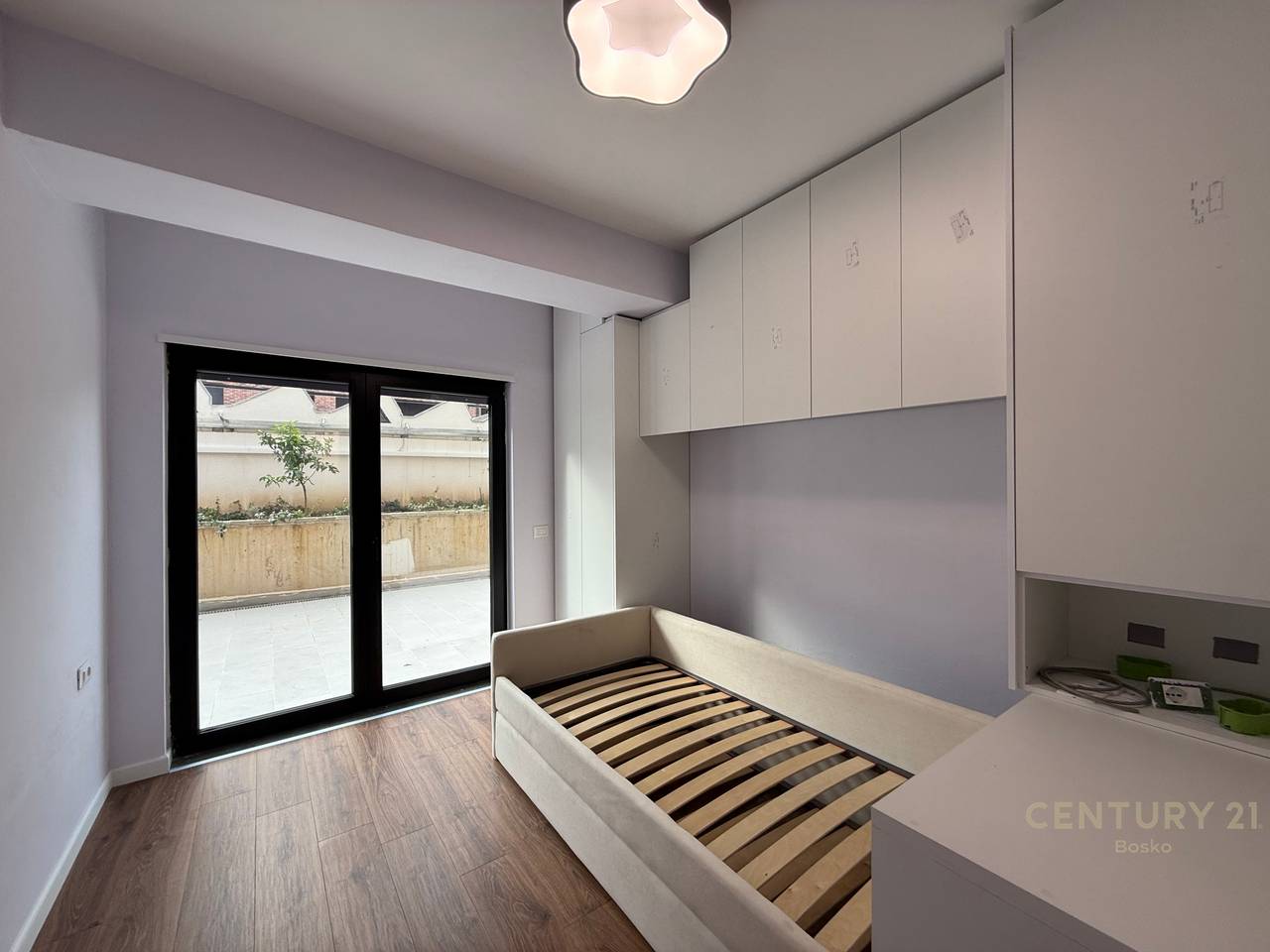 APARTMENT 3+1 FOR SALE WITH SUPER TERRACE IN KODRA E DIELLIT 2