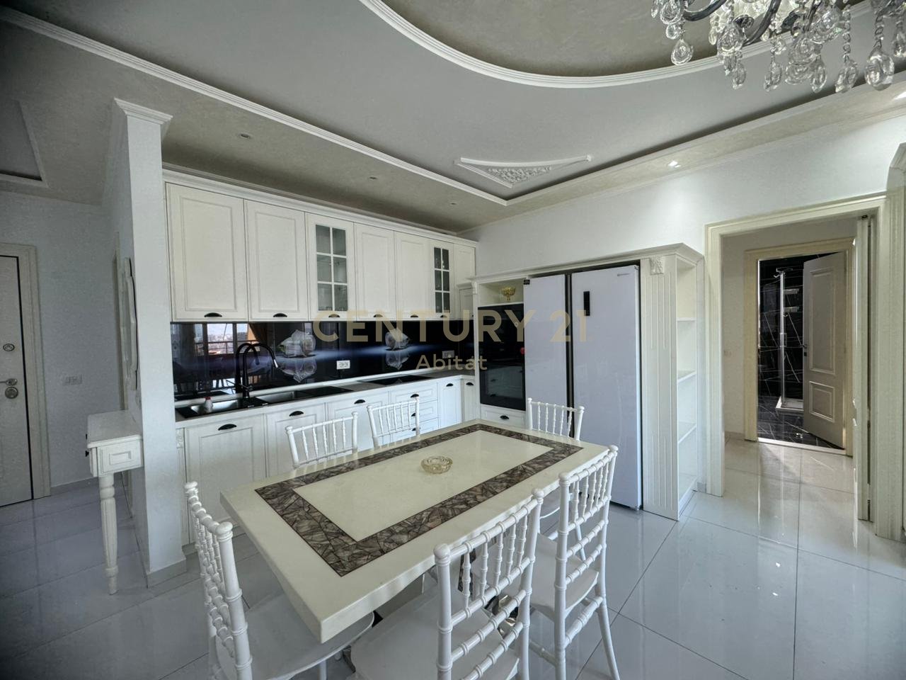 SUPER APARTAMENT 2+1+2+3 BALLKONE+ 2 Poste PARKIMI PER SHITJE