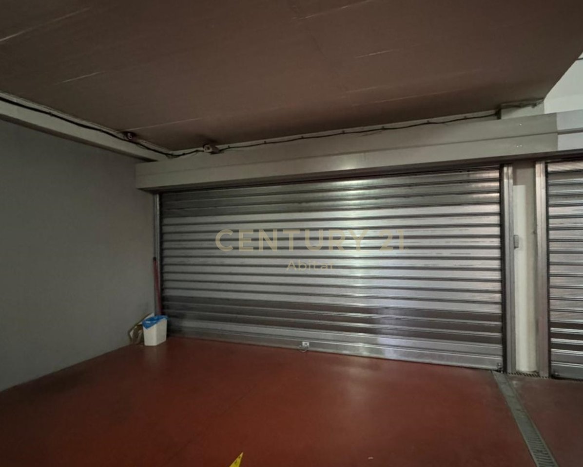 SUPER APARTAMENT 2+1+2+3 BALLKONE+ 2 Poste PARKIMI PER SHITJE