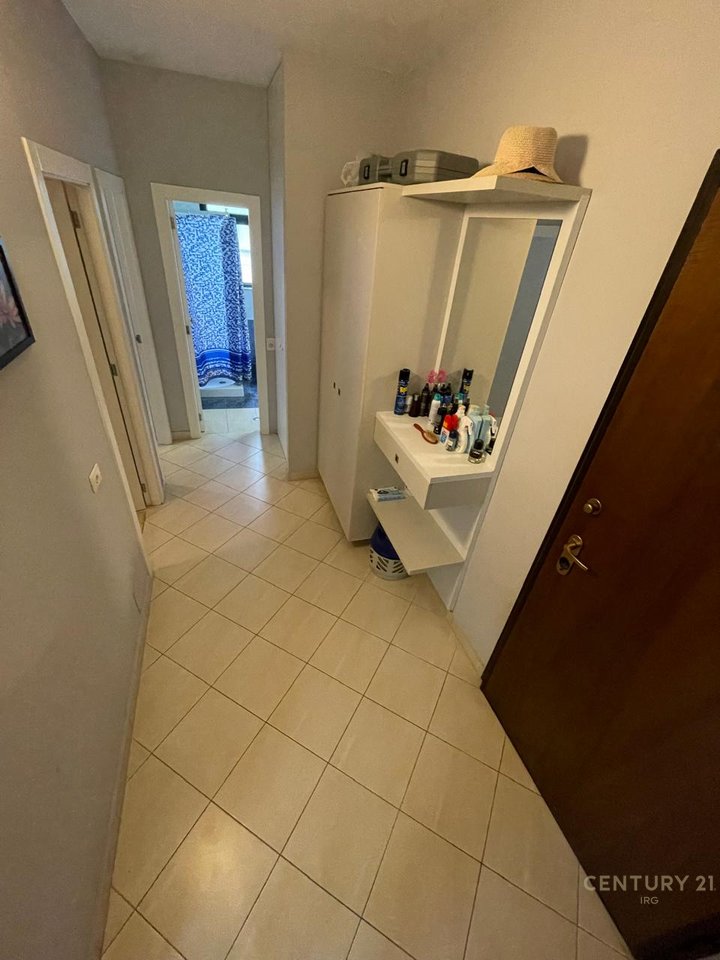 APARTMENT 2+1 FOR SALE IN GOLEM!