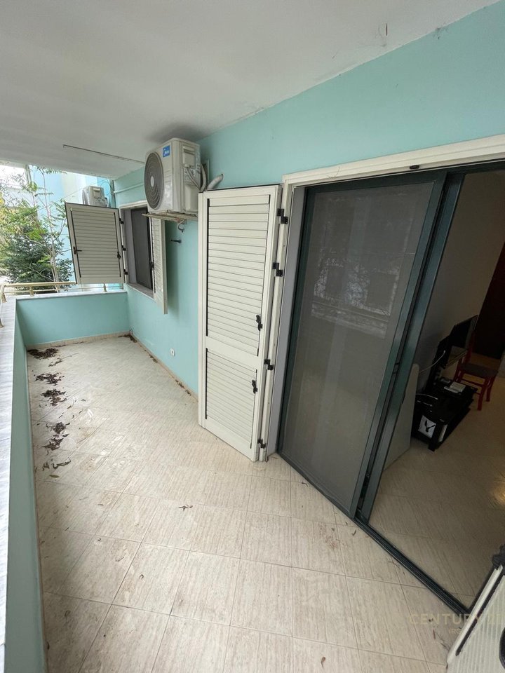 APARTMENT 2+1 FOR SALE IN GOLEM!