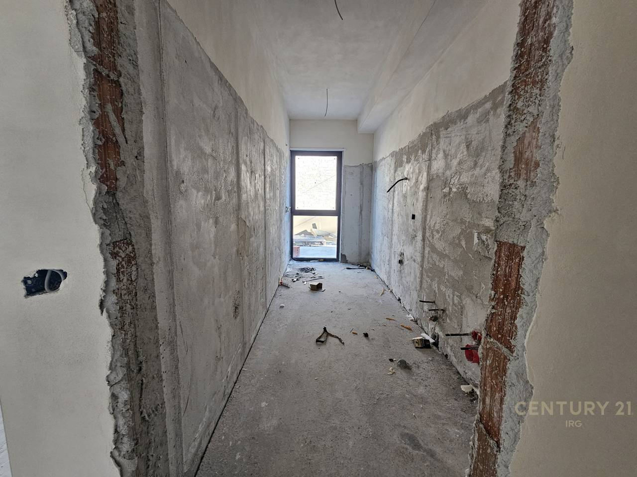 Vieni alla piscina della Swan Lake Residence!