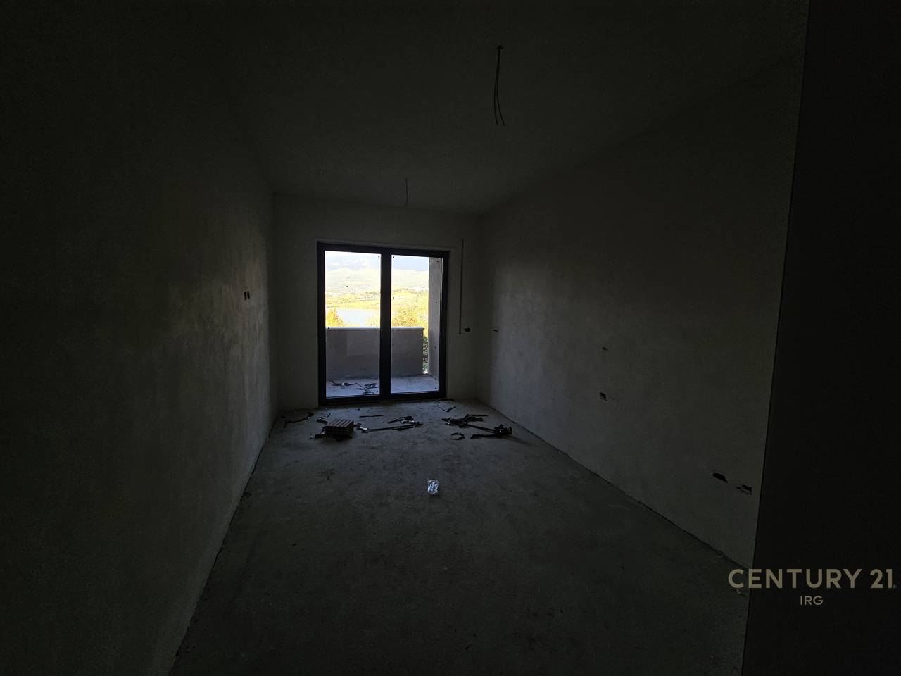 Vieni alla piscina della Swan Lake Residence!