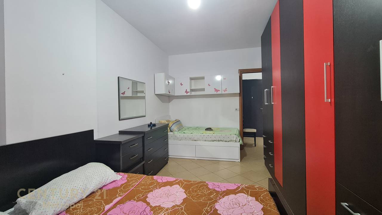 APPARTAMENTO 1+1 NELL'AREA DI YZBERISHT!