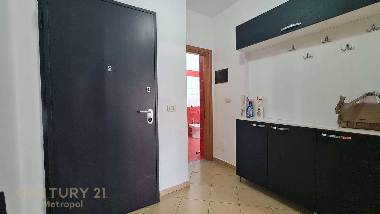 APPARTAMENTO 1+1 NELL'AREA DI YZBERISHT!