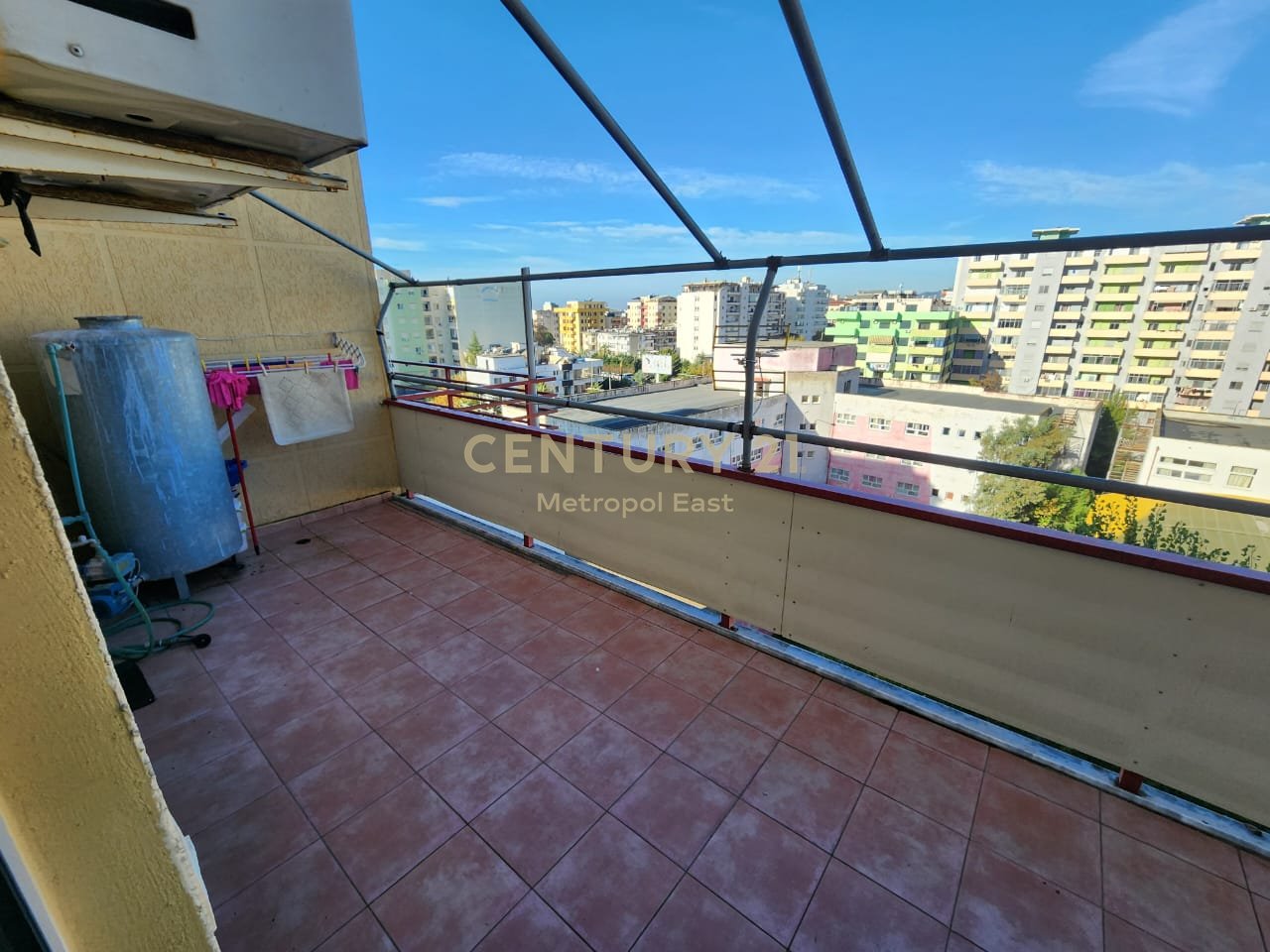 APARTAMENT 2+1 NE ZONEN E PLAZHIT, DURRES