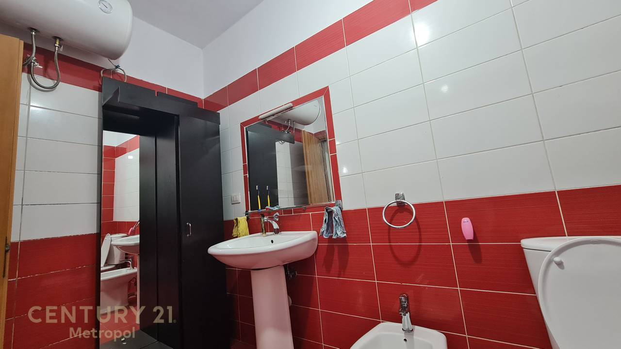 APPARTAMENTO 1+1 NELL'AREA DI YZBERISHT!