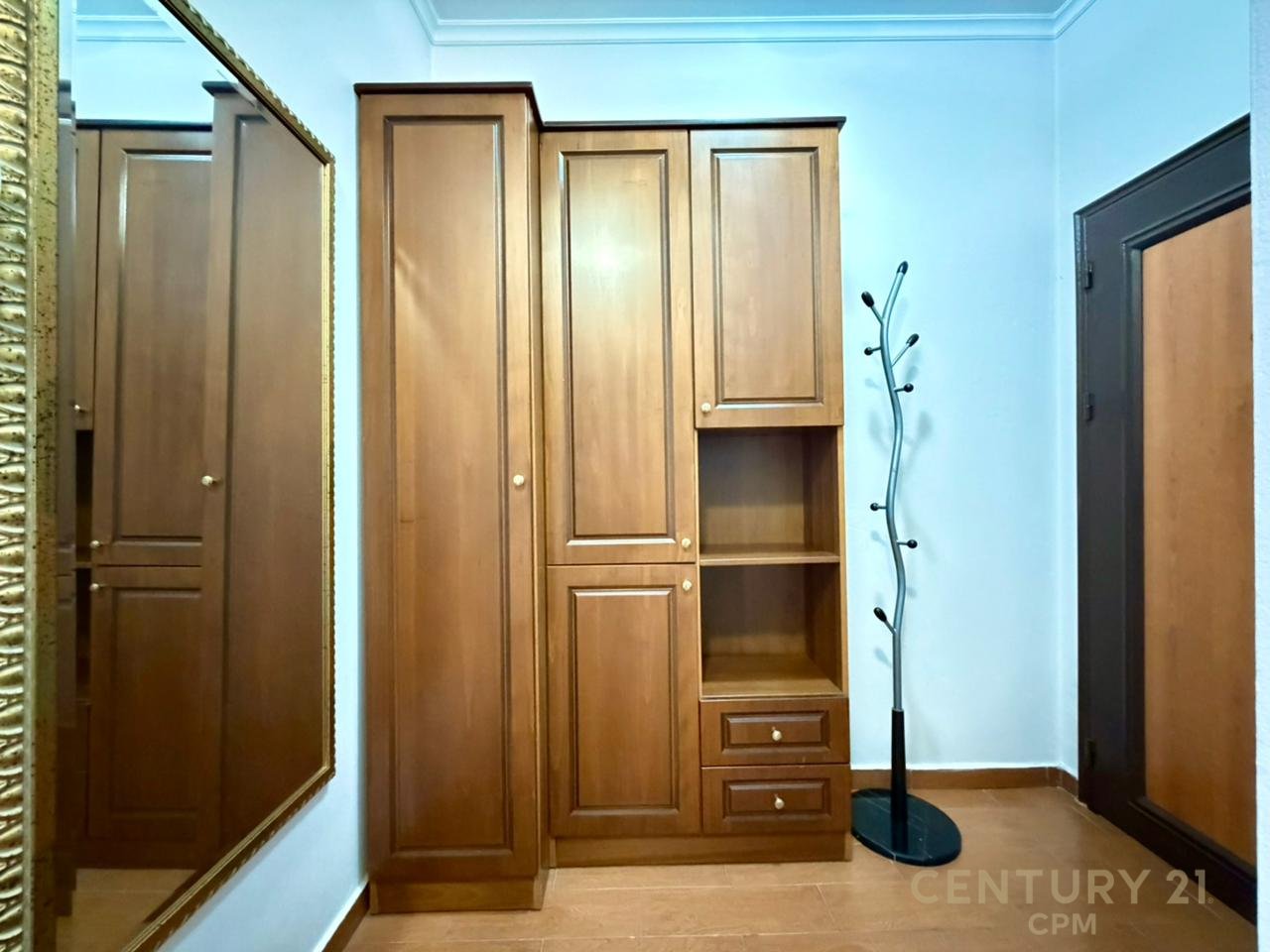 APARTAMENT 2+1+2 PER QIRA PERBALLE HIPOTEKES!