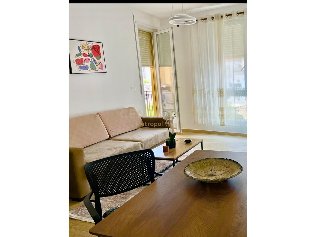 Apartament 1+1 me Qira –  Ish Tregu Elektrik, Tiranë