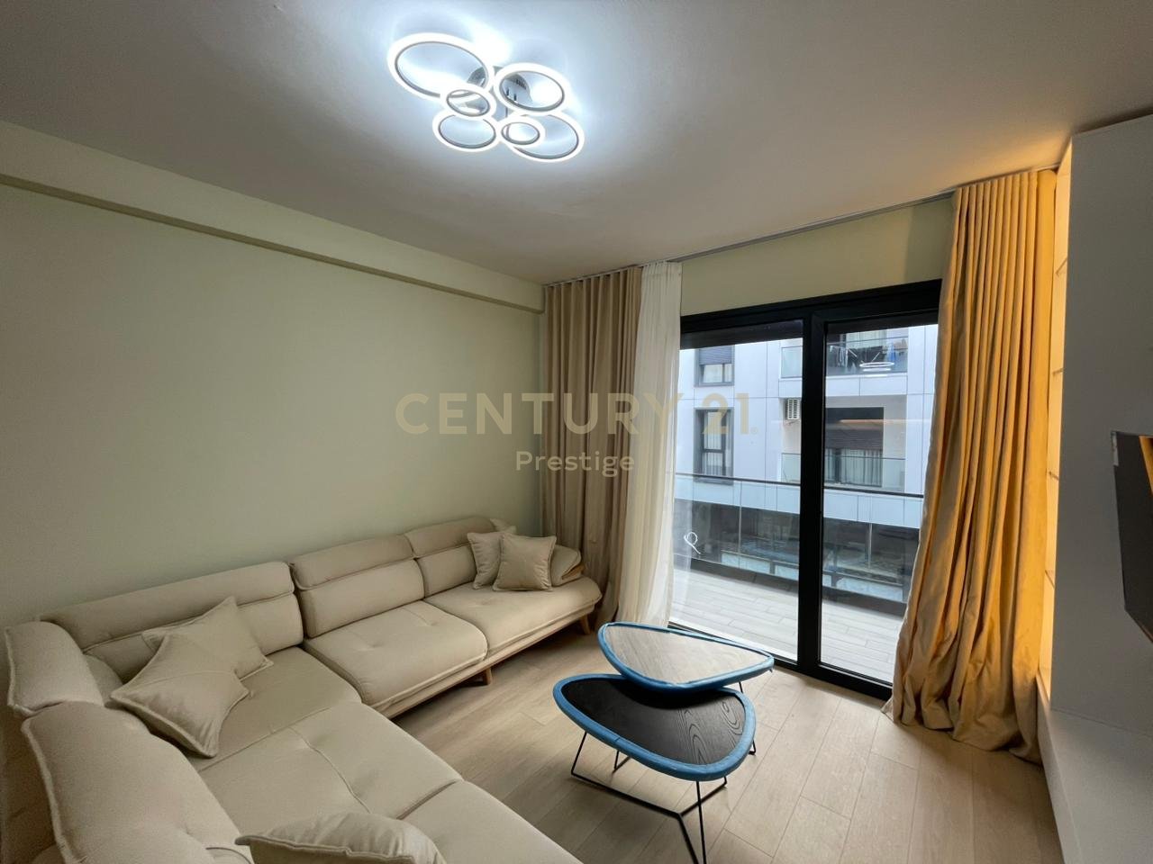 APARTAMENT 2+1+2+ POST PARKIMI ME QIRA, LIQENI I THATE, TIRANE!
