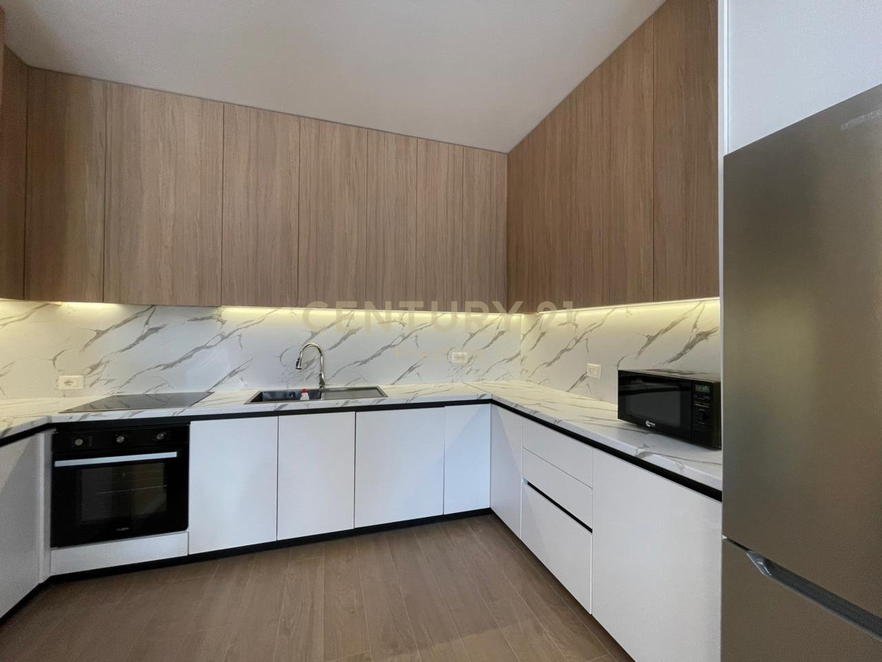 APARTAMENT 2+1+2+ POST PARKIMI ME QIRA, LIQENI I THATE, TIRANE!