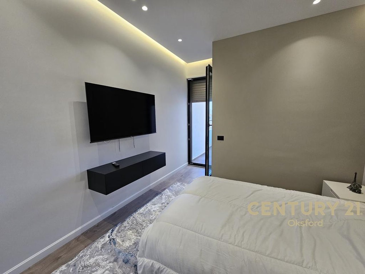 JEPET ME QIRA VILE NE SELITE